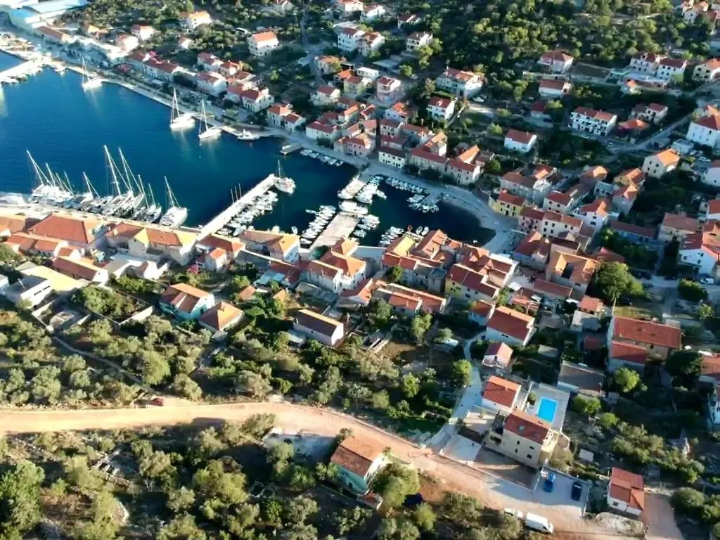 Apartment Azaleja Sali Kroatië