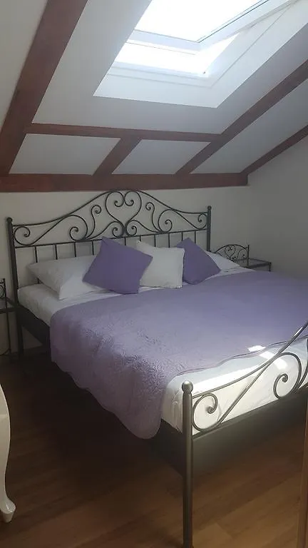 Apartment Azaleja Sali