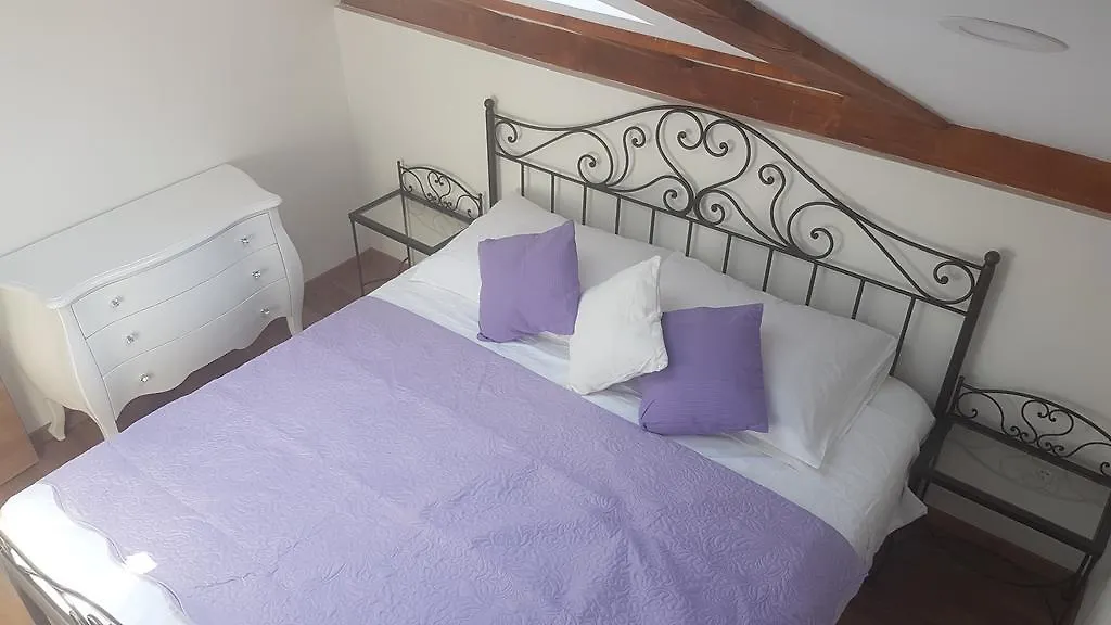 Apartment Azaleja Sali