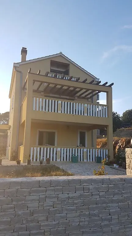 Apartment Azaleja Sali