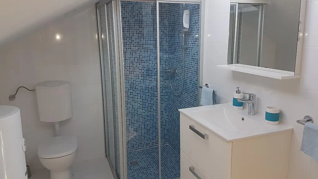 Apartment Azaleja Sali