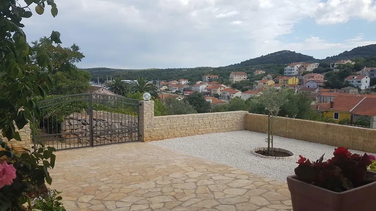 Apartment Azaleja Sali 0*,  Croatia